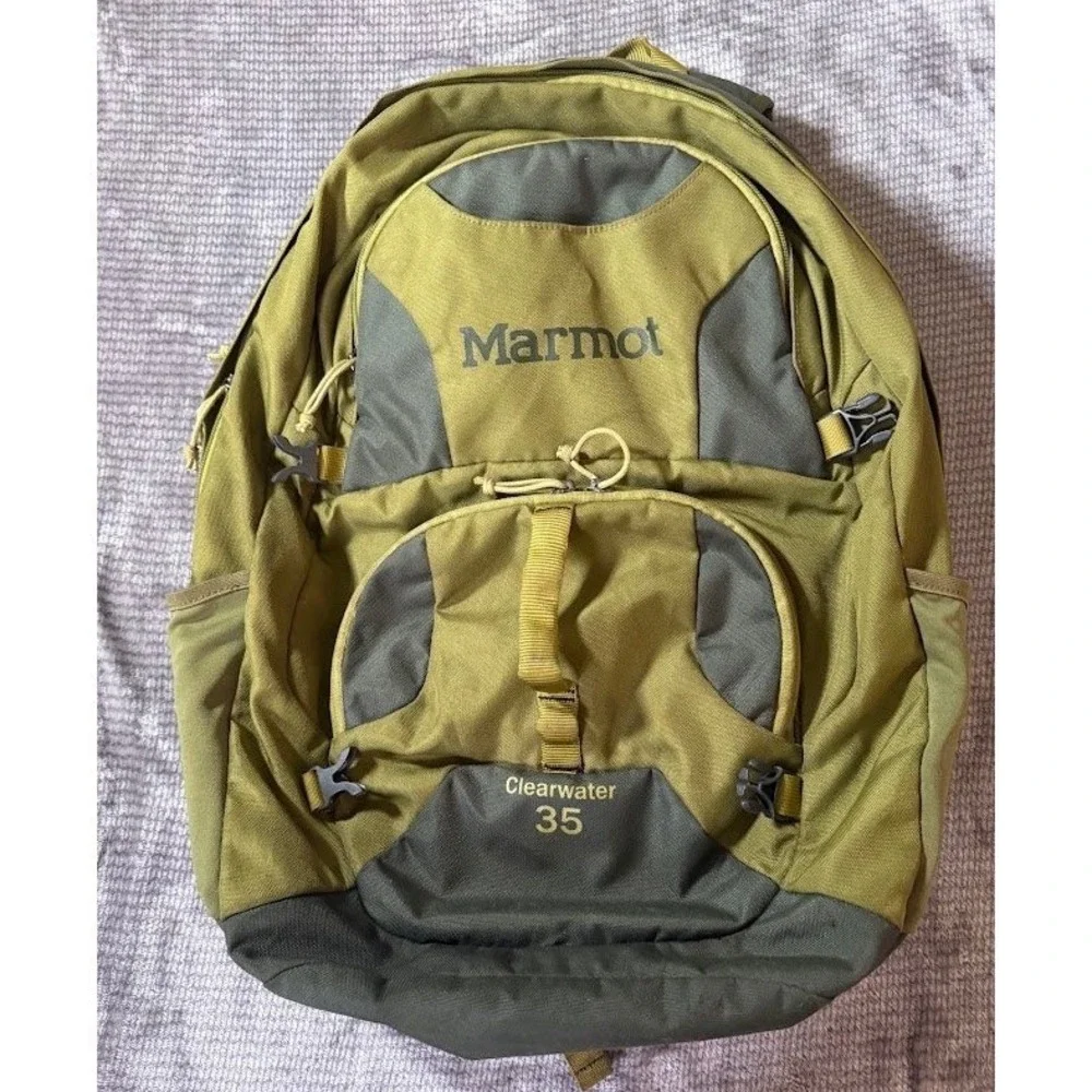 Marmot Clearwater 35 Backpack Olive Green Gray Hiking Daypack F92840